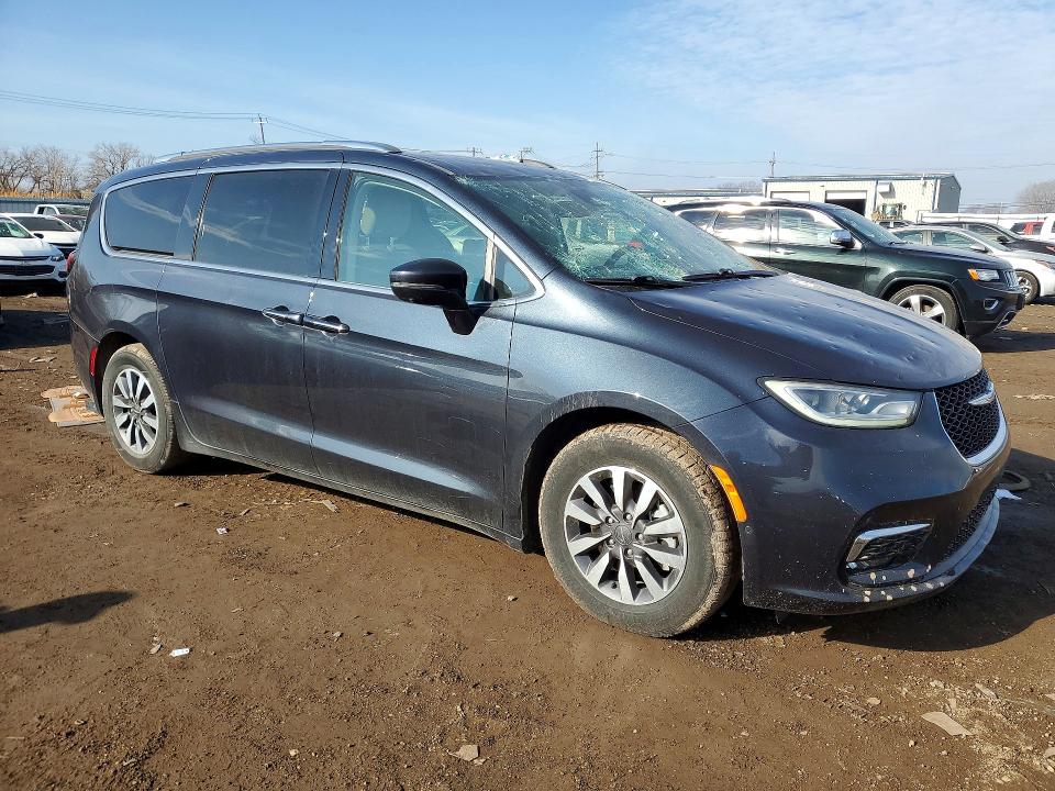 2021 Chrysler Pacifica მანქანა იყიდება აუქციონზე, vin: 2C4RC1L77MR586415, აუქციონის ნომერი: 46958056