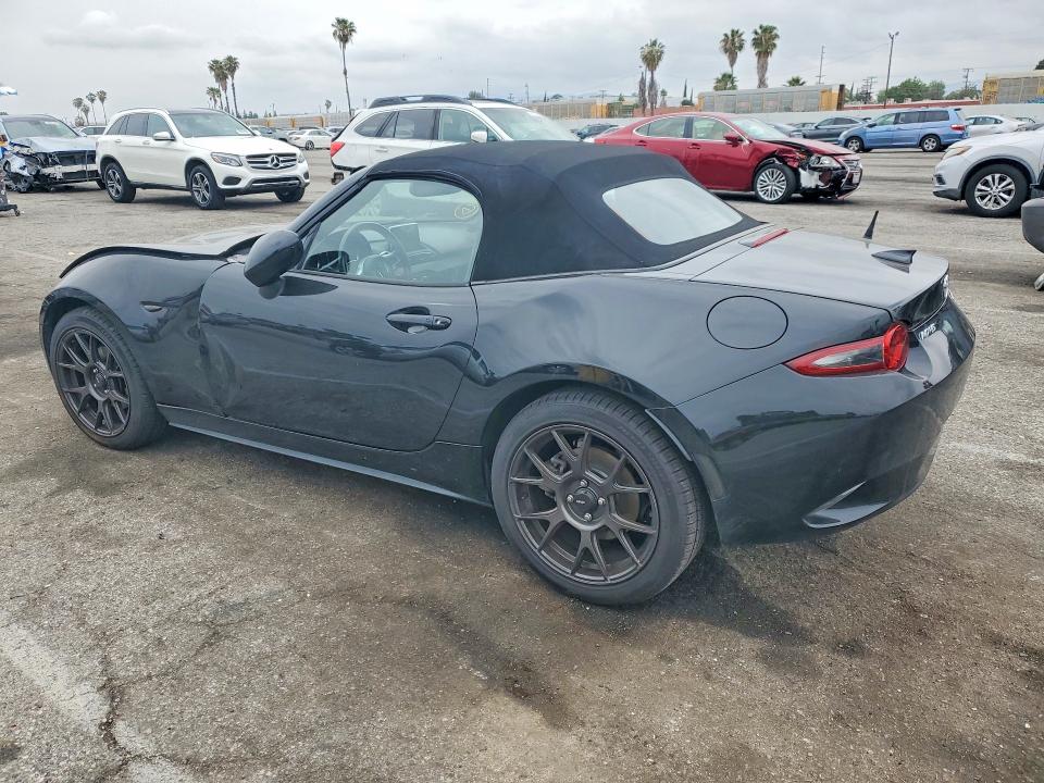 48431466 :رقم المزاد ، JM1NDAD72H0123866 vin ، 2017 Mazda Mx-5 Miata مزاد بيع