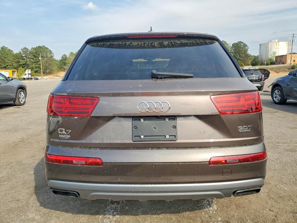 47067956 :رقم المزاد ، WA1VABF78HD008929 vin ، 2017 Audi Q7 مزاد بيع