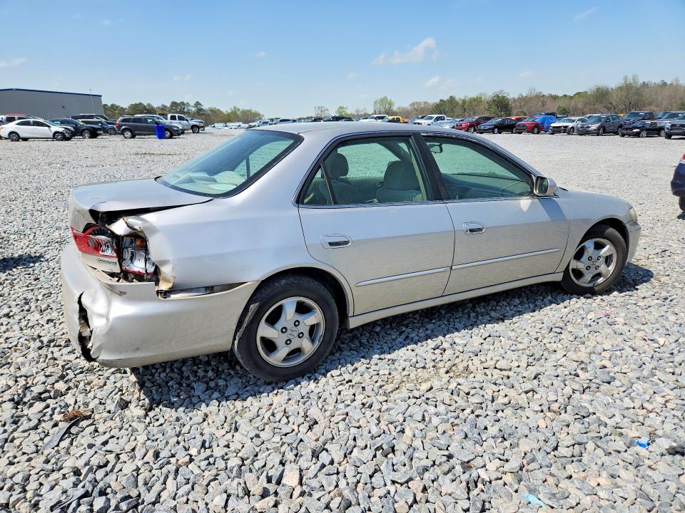 Продажа на аукционе авто 1998 Honda Accord, vin: 1HGCG5654WA067228, номер лота: 79629895