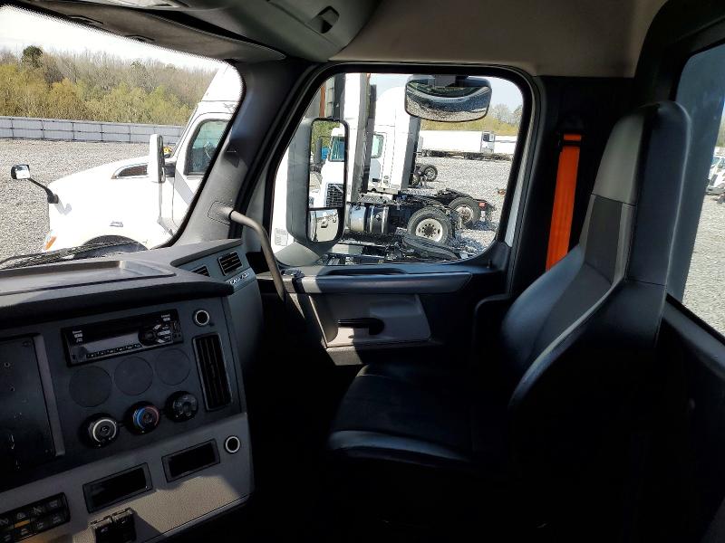 78477005 :رقم المزاد ، 3AKBHLDV2MSMJ1507 vin ، 2021 Freigliner Cascadia 126 مزاد بيع