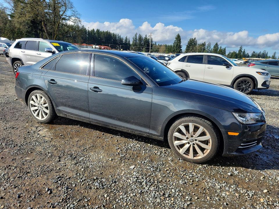 Продажа на аукционе авто 2017 Audi A4, vin: WAUGMAF48HA078841, номер лота: 47197536