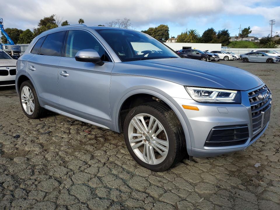 Продажа на аукционе авто 2018 Audi Q5, vin: WA1BNAFY8J2008456, номер лота: 79483125