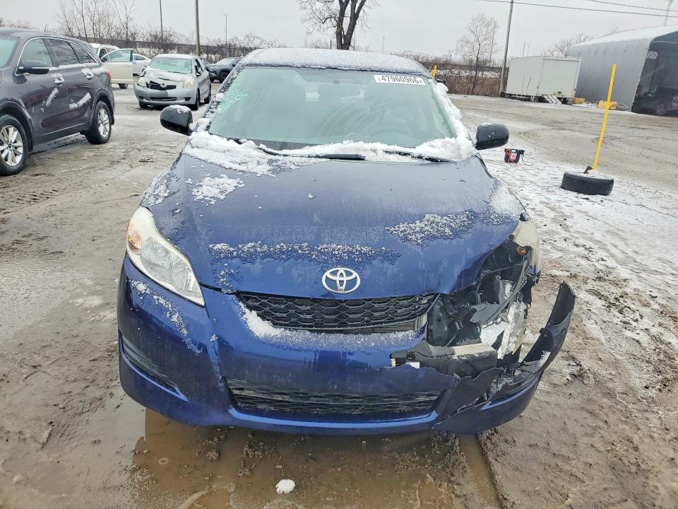 47960966 :رقم المزاد ، 2T1KU4EE9CC796671 vin ، 2012 Toyota Matrix مزاد بيع