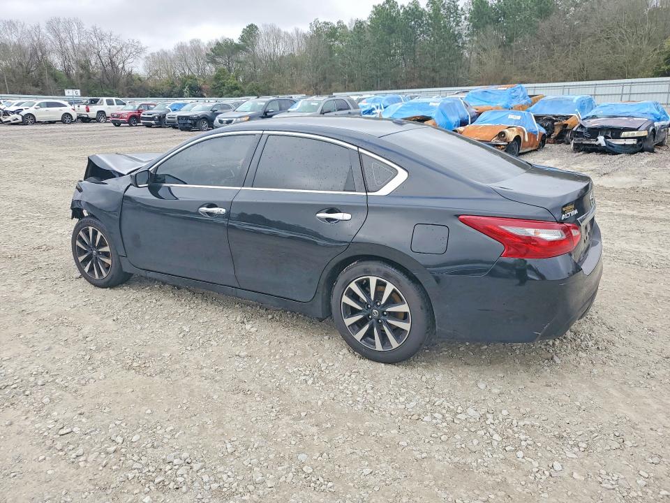 79915465 :رقم المزاد ، 1N4AL3AP5JC215937 vin ، 2018 Nissan Altima مزاد بيع