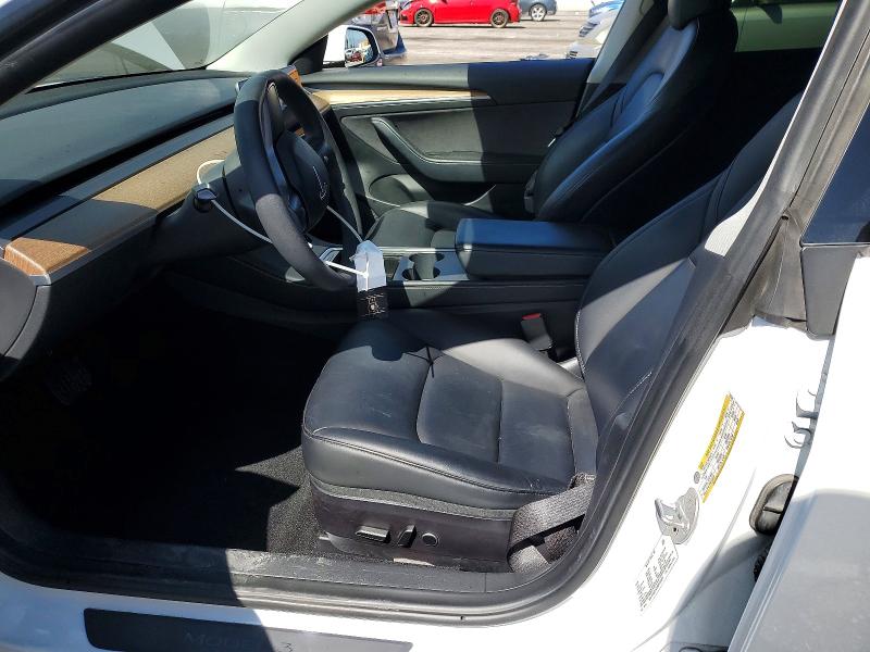 41772876 :رقم المزاد ، 5YJ3E1EA5NF336273 vin ، 2022 Tesla Model 3 مزاد بيع