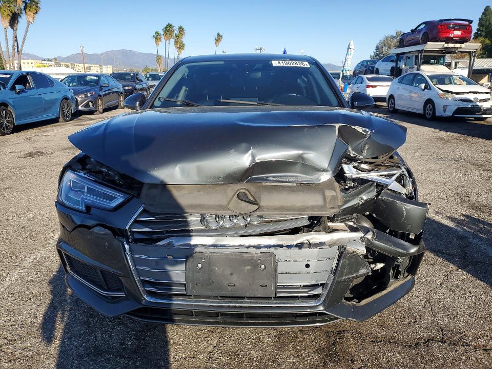 41902836 :رقم المزاد ، WAUHMAF40KA107714 vin ، 2019 Audi A4 مزاد بيع