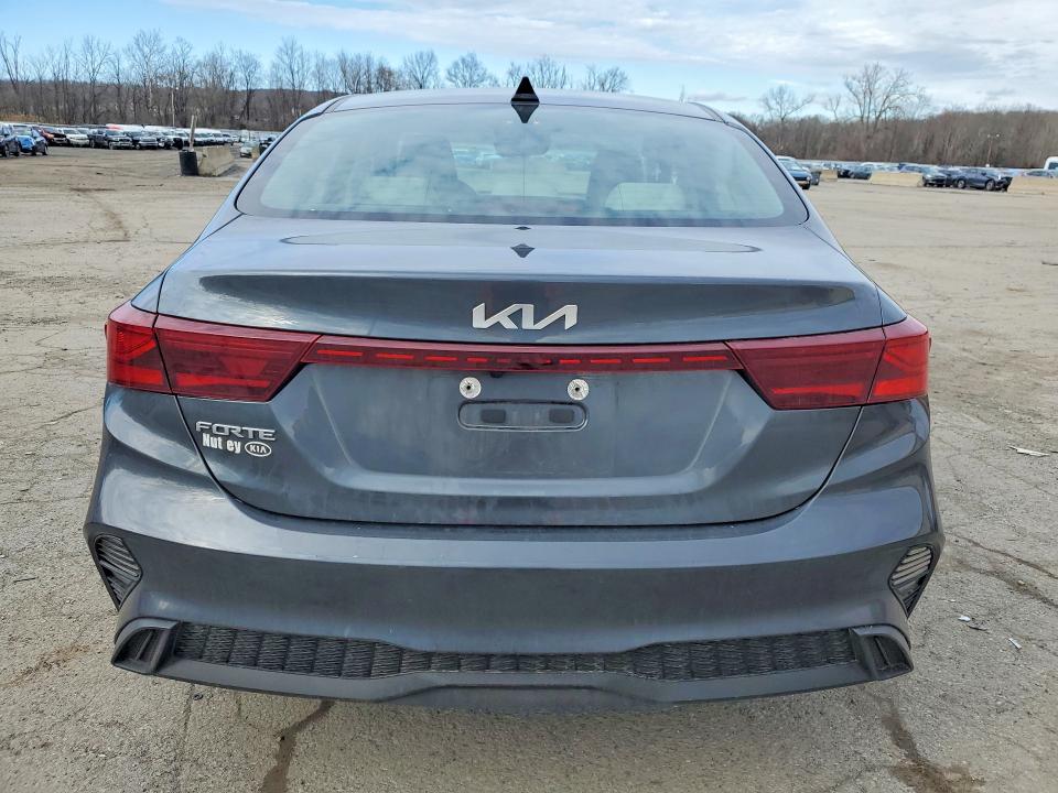 47532486 :رقم المزاد ، 3KPF24ADXNE496257 vin ، 2022 Kia Forte مزاد بيع