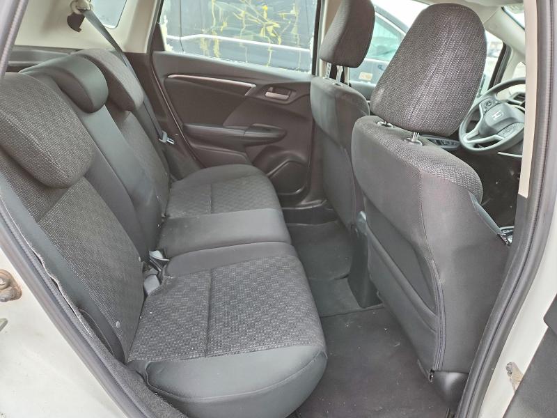 Продажа на аукционе авто 2015 Honda Fit, vin: 3HGGK5H54FM110983, номер лота: 46182136