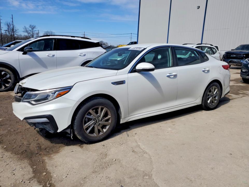 2019 Kia Optima მანქანა იყიდება აუქციონზე, vin: 5XXGT4L3XKG328255, აუქციონის ნომერი: 46928386