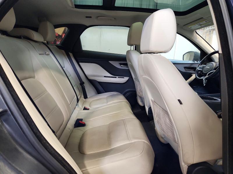 45958256 :رقم المزاد ، SADCK2GX4JA320931 vin ، 2018 Jaguar F-pace مزاد بيع