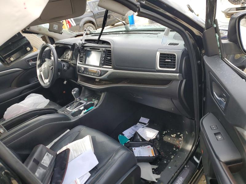 Продажа на аукционе авто 2018 Toyota Highlander, vin: 5TDDZRFHXJS865890, номер лота: 46132896