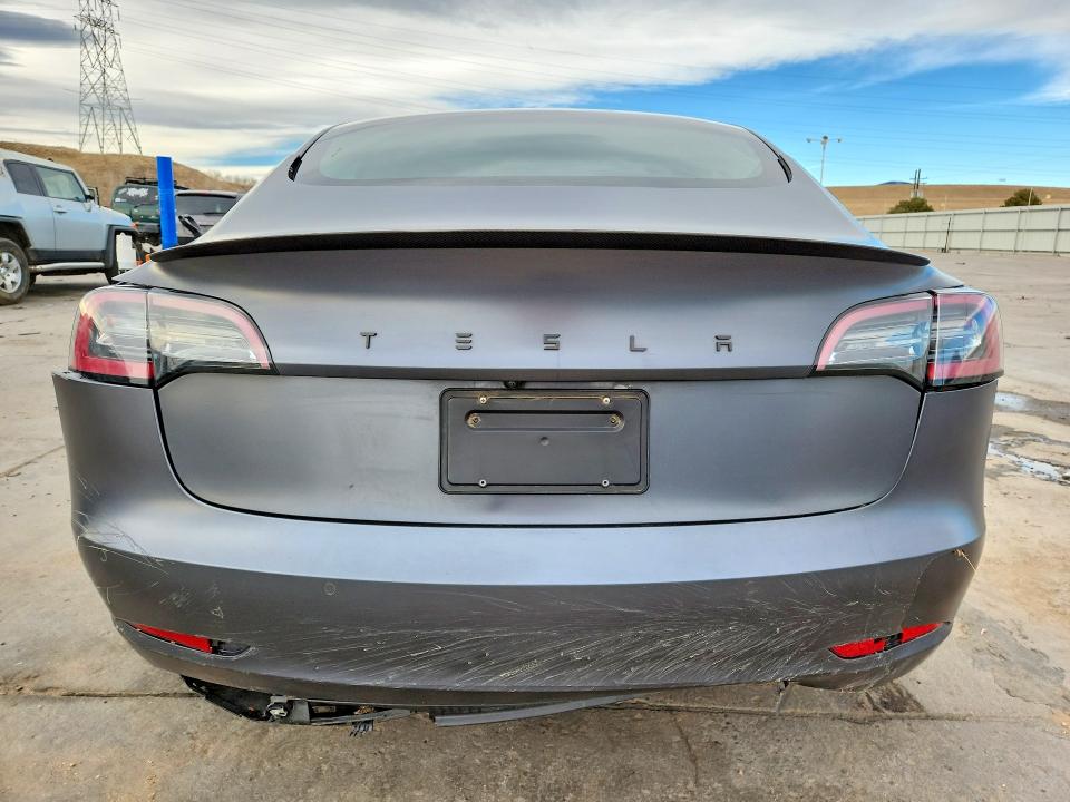 Продажа на аукционе авто 2021 Tesla Model 3, vin: 5YJ3E1EC4MF990956, номер лота: 45529106