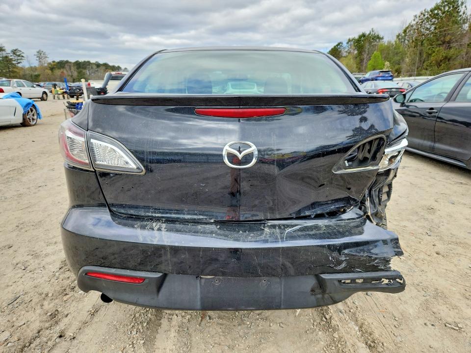 47071466 :رقم المزاد ، JM1BL1U71D1767076 vin ، 2013 Mazda 3 مزاد بيع