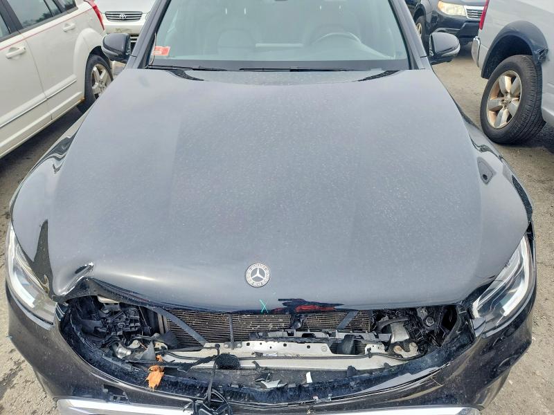 46841616 :رقم المزاد ، W1N0G5DB8LF818171 vin ، 2020 Mercedes-benz Glc مزاد بيع