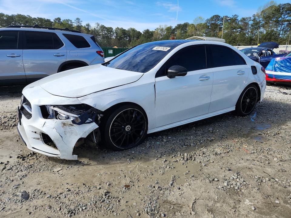 2019 Mercedes-benz A მანქანა იყიდება აუქციონზე, vin: WDD3G4FB0KW018173, აუქციონის ნომერი: 46510926