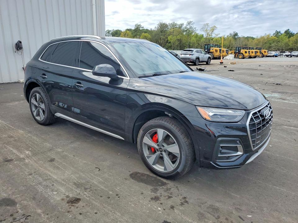 46121156 :رقم المزاد ، WA1CBAFY5R2001909 vin ، 2024 Audi Q5 مزاد بيع