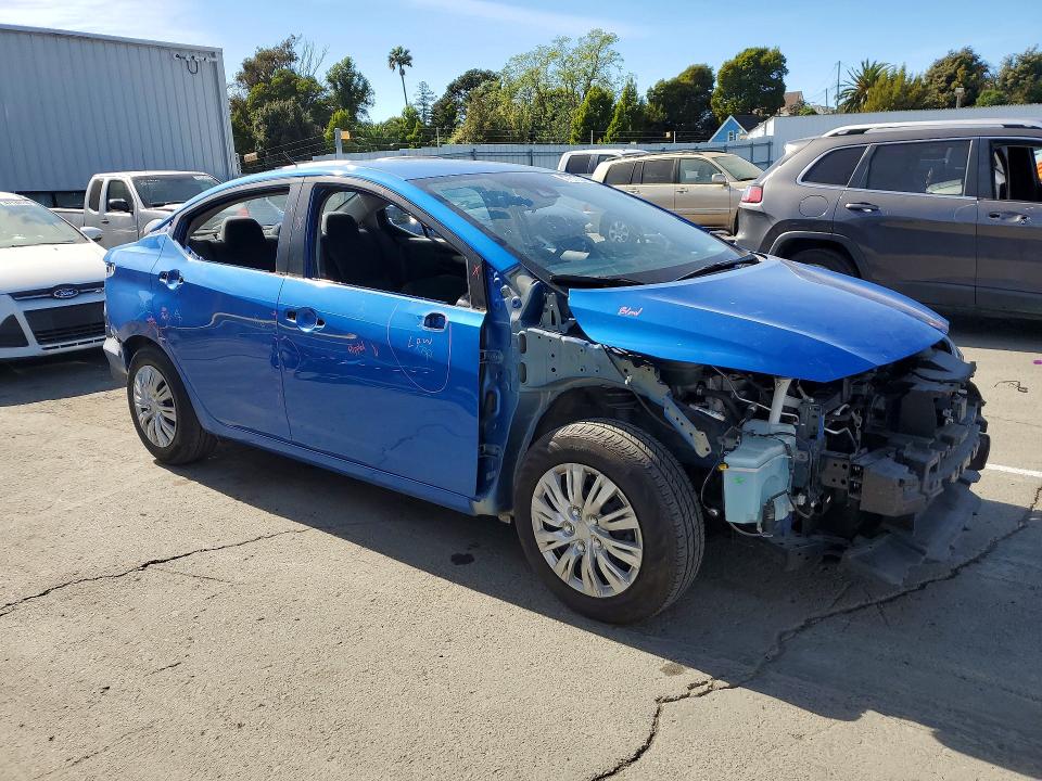 47572246 :رقم المزاد ، 3N1CN8DVXLL838551 vin ، 2020 Nissan Versa مزاد بيع