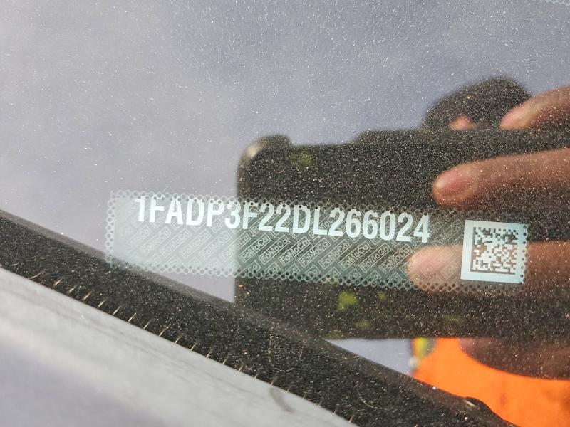 2013 Ford Focus მანქანა იყიდება აუქციონზე, vin: 1FADP3F22DL266024, აუქციონის ნომერი: 45871016