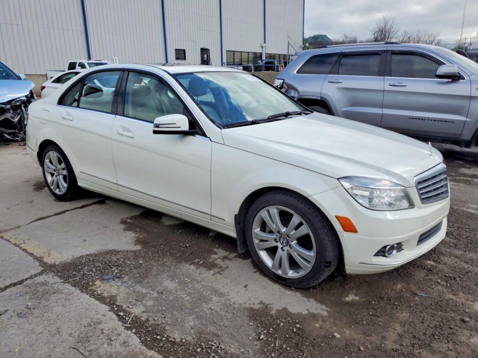 47079036 :رقم المزاد ، WDDGF5EB8BF638555 vin ، 2011 Mercedes-benz C مزاد بيع