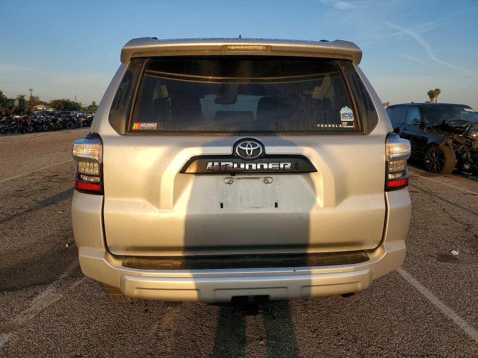Продажа на аукционе авто 2023 Toyota 4runner, vin: JTEPU5JR2P6135481, номер лота: 47082406