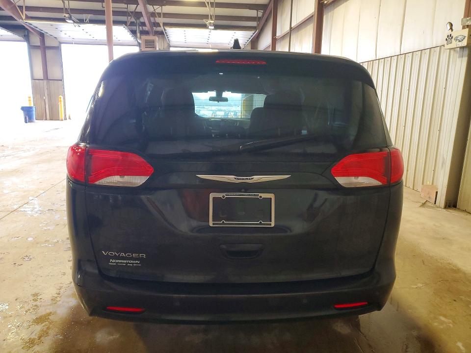 46429426 :رقم المزاد ، 2C4RC1CG0LR126138 vin ، 2020 Chrysler Voyager مزاد بيع