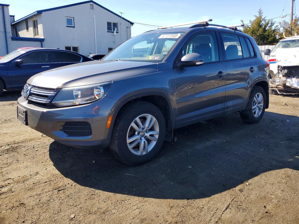 Aukcja sprzedaży 2016 Volkswagen Tiguan, vin: WVGBV7AX6GW605030, numer aukcji: 47231946