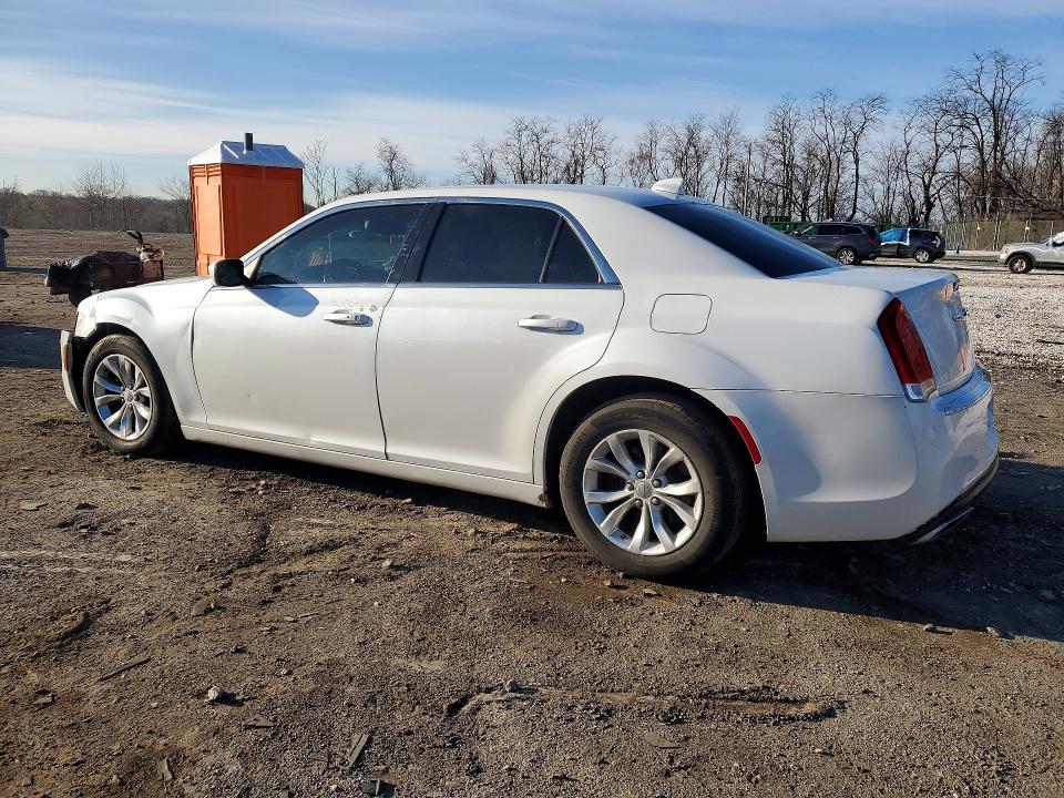 46731096 :رقم المزاد ، 2C3CCAAG9FH815554 vin ، 2015 Chrysler 300 مزاد بيع