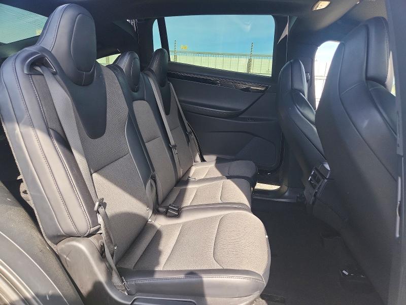 2018 Tesla Model X მანქანა იყიდება აუქციონზე, vin: 5YJXCAE27JF117826, აუქციონის ნომერი: 41907176