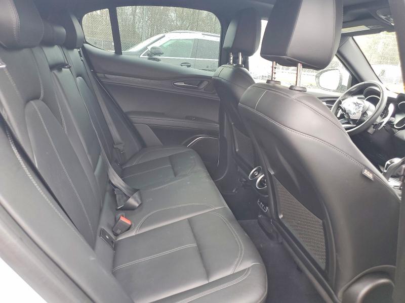 47743476 :رقم المزاد ، ZASPAKAN5P7D58169 vin ، 2023 Alfa Romeo Stelvio مزاد بيع