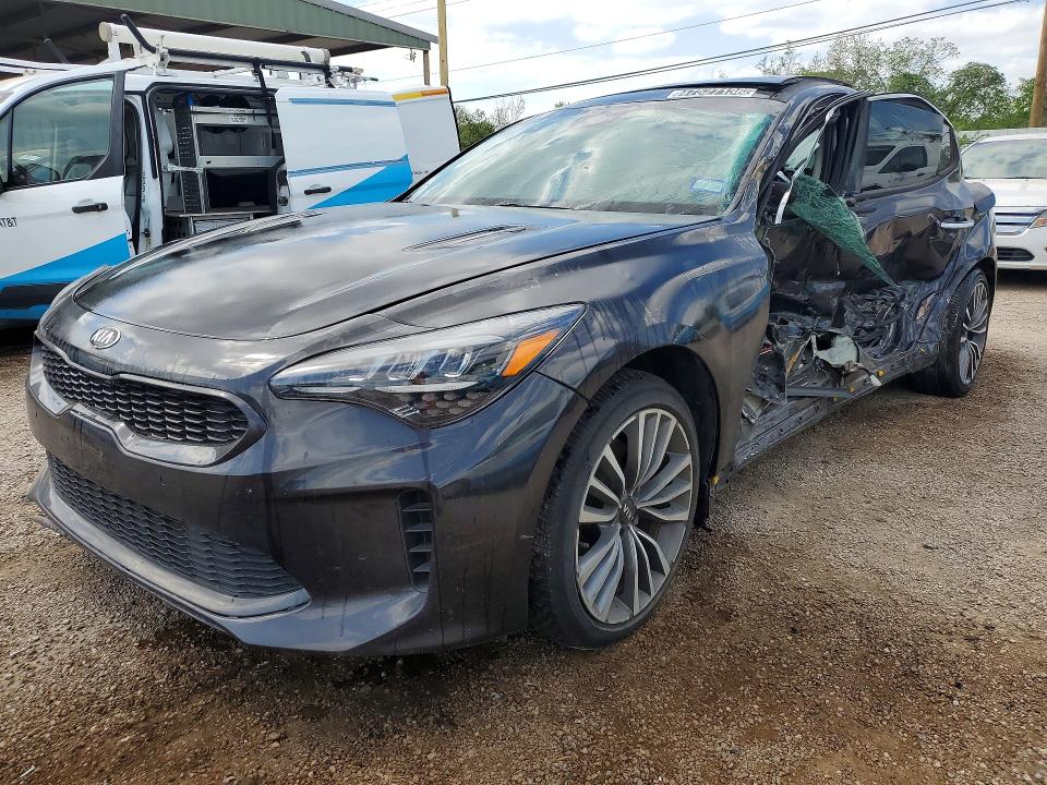 53106696 :رقم المزاد ، KNAE15LA0K6063682 vin ، 2019 Kia Stinger مزاد بيع