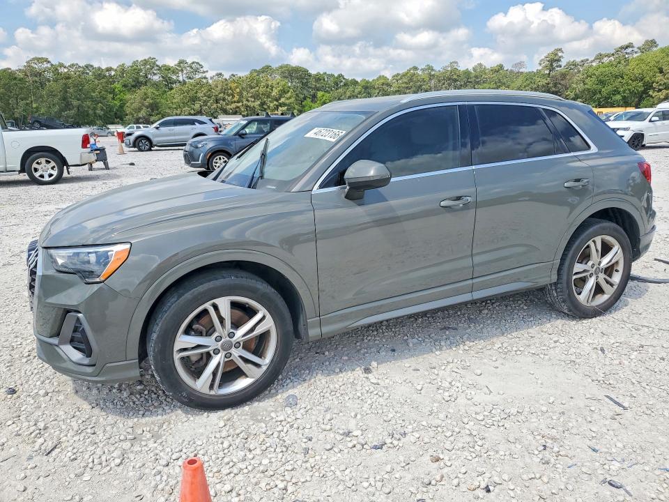 2020 Audi Q3 მანქანა იყიდება აუქციონზე, vin: WA1DECF33L1104920, აუქციონის ნომერი: 46723166