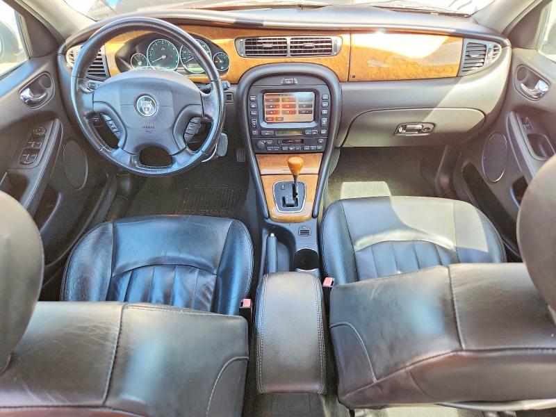 45564996 :رقم المزاد ، SAJEA51C22WC58694 vin ، 2002 Jaguar X-type مزاد بيع