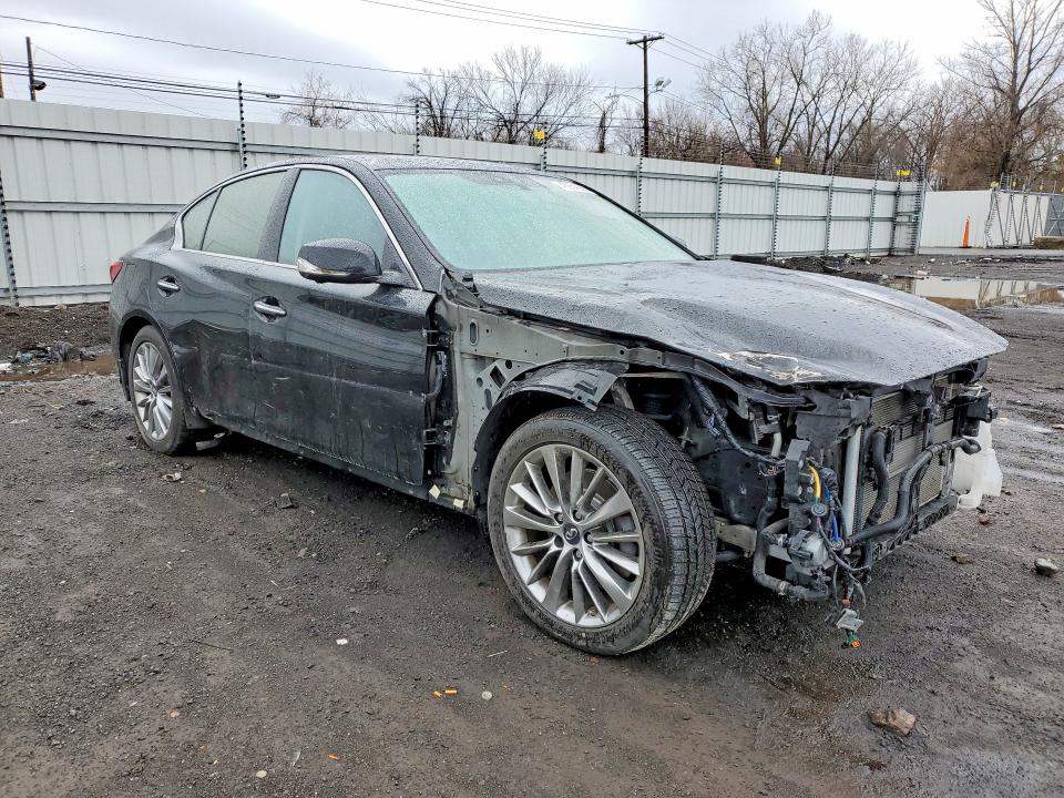 45954386 :رقم المزاد ، JN1EV7AR7JM439738 vin ، 2018 Infiniti Q50 مزاد بيع