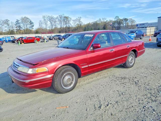 1995 Ford Crown Victoria მანქანა იყიდება აუქციონზე, vin: 2FALP73W1SX145351, აუქციონის ნომერი: 47170116