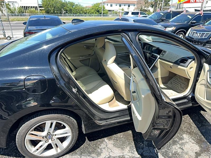 Продаж на аукціоні авто 2015 Volvo S60, vin: YV140MFB7F2317038, номер лоту: 47409006