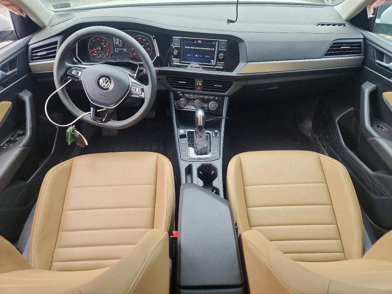 46989106 :رقم المزاد ، 3VWC57BU8MM103092 vin ، 2021 Volkswagen Jetta مزاد بيع
