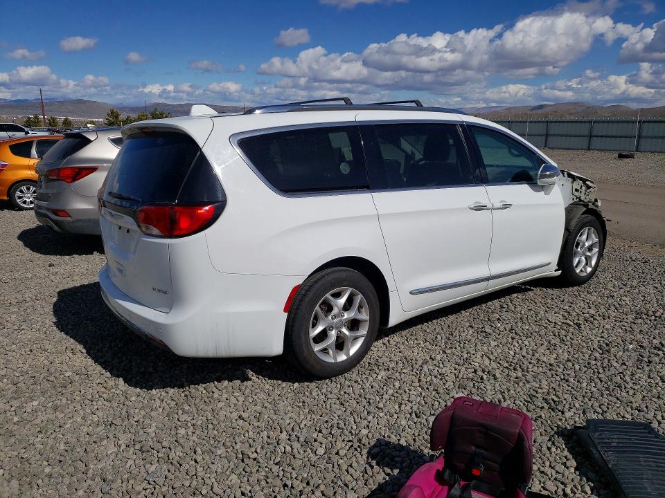 Продажа на аукционе авто 2020 Chrysler Pacifica, vin: 2C4RC1GG6LR185270, номер лота: 79794385