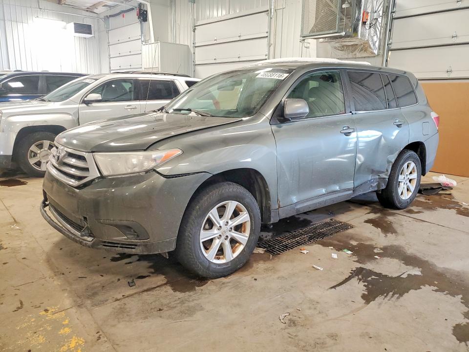 Продажа на аукционе авто 2011 Toyota Highlander, vin: 5TDBK3EH0BS072853, номер лота: 46688116