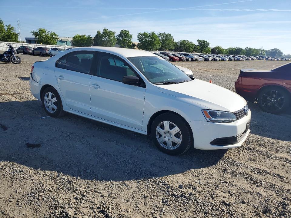 46322336 :رقم المزاد ، 3VW2K7AJ4EM334990 vin ، 2014 Volkswagen Jetta مزاد بيع