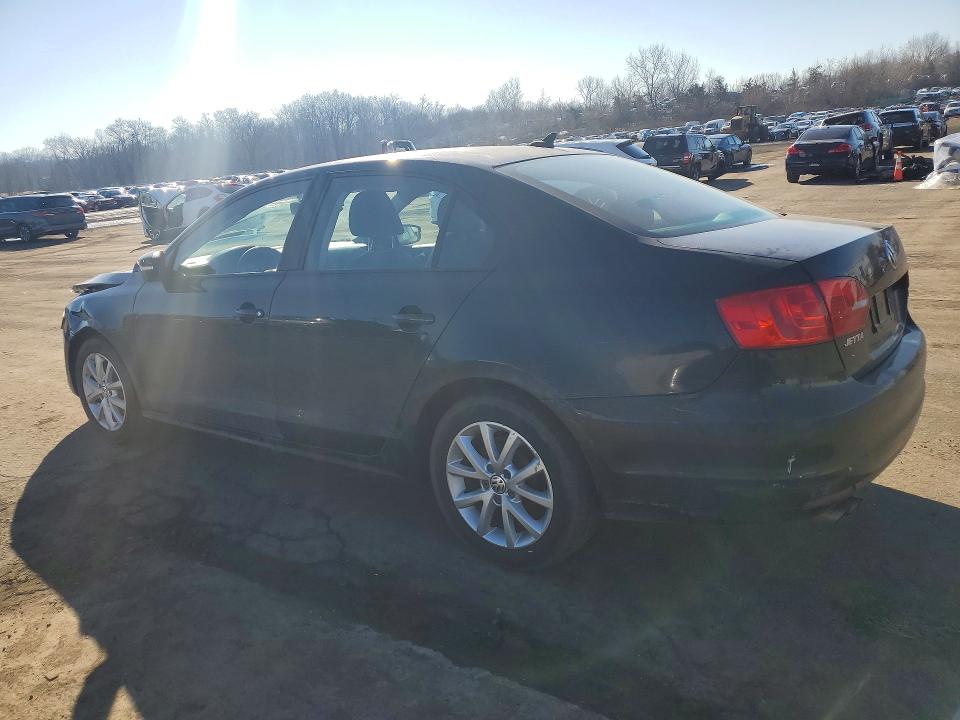 2011 Volkswagen Jetta მანქანა იყიდება აუქციონზე, vin: 3VWDX7AJ9BM013386, აუქციონის ნომერი: 41909276
