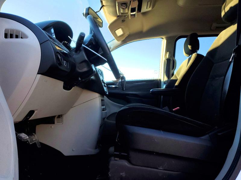47803526 :رقم المزاد ، 2C4RDGBGXFR723285 vin ، 2015 Dodge Grand Caravan مزاد بيع