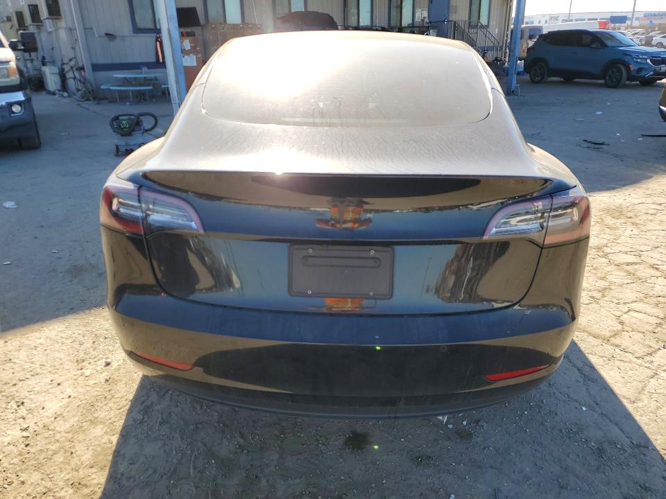 46494076 :رقم المزاد ، 5YJ3E1EB4MF852745 vin ، 2021 Tesla Model 3 مزاد بيع