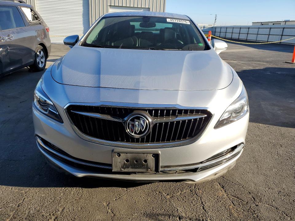2018 Buick Lacrosse მანქანა იყიდება აუქციონზე, vin: 1G4ZP5SZ7JU135610, აუქციონის ნომერი: 45728576