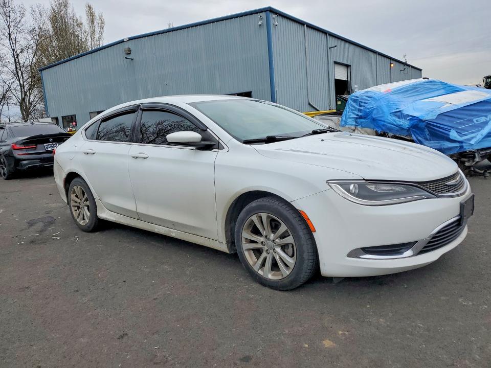 47042746 :رقم المزاد ، 1C3CCCAB4FN548928 vin ، 2015 Chrysler 200 مزاد بيع