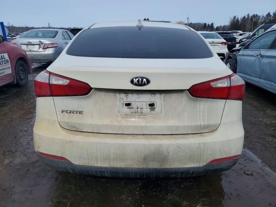 79480035 :رقم المزاد ، KNAFX4A65G5517286 vin ، 2016 Kia Forte مزاد بيع