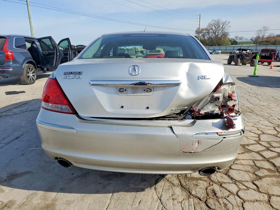 45447196 :رقم المزاد ، JH4KB165X5C017419 vin ، 2005 Acura Rl مزاد بيع