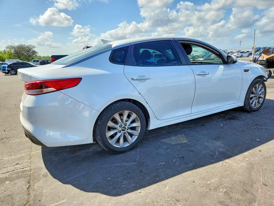Aukcja sprzedaży 2017 Kia Optima, vin: 5XXGT4L38HG172936, numer aukcji: 47780966