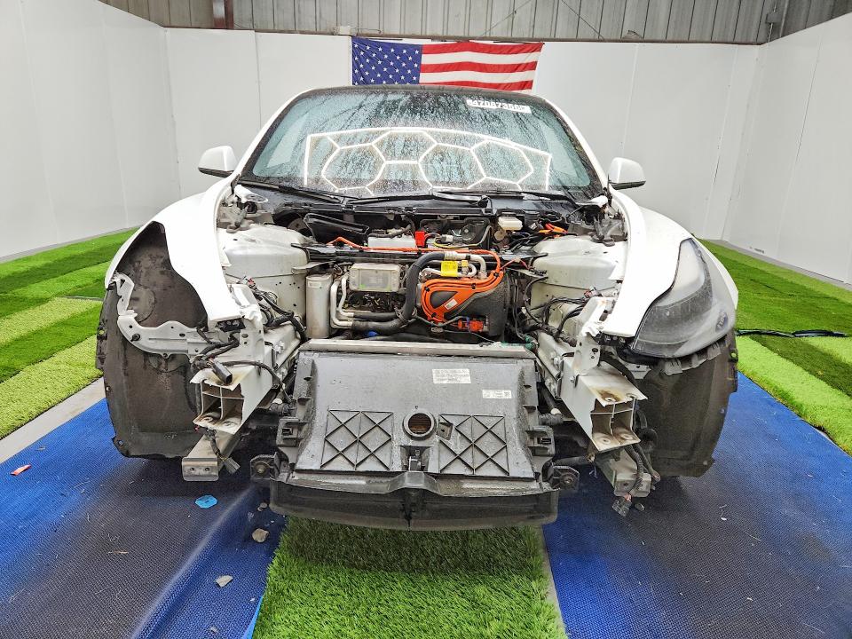 Продажа на аукционе авто 2022 Tesla Model 3, vin: 5YJ3E1EA3NF289888, номер лота: 47087356