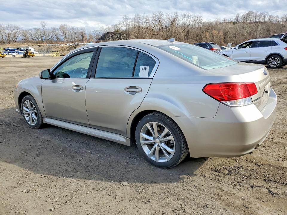 47714906 :رقم المزاد ، 4S3BMBC61E3008610 vin ، 2014 Subaru Legacy مزاد بيع